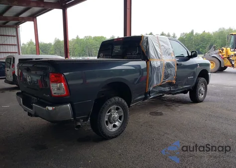 2020 Ram 2500 Tradesman 4X4 6'4 Box z USA, uszkodzony, nr VIN 3C6UR5CL6LG214766